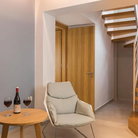 Vilă Imperium Luxury Villas-sauna, Jacuzzi&heated Pool Kato Galatas