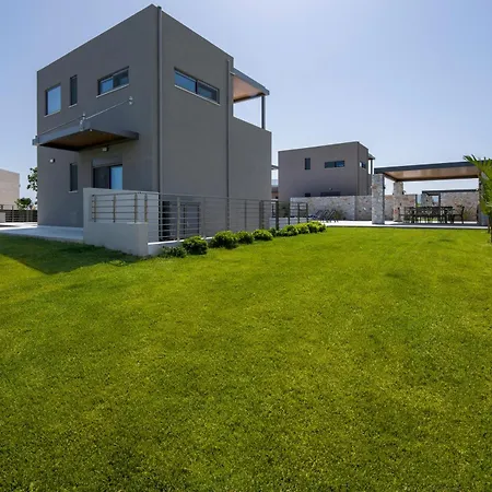 Vilă Imperium Luxury Villas-sauna, Jacuzzi&heated Pool Kato Galatas